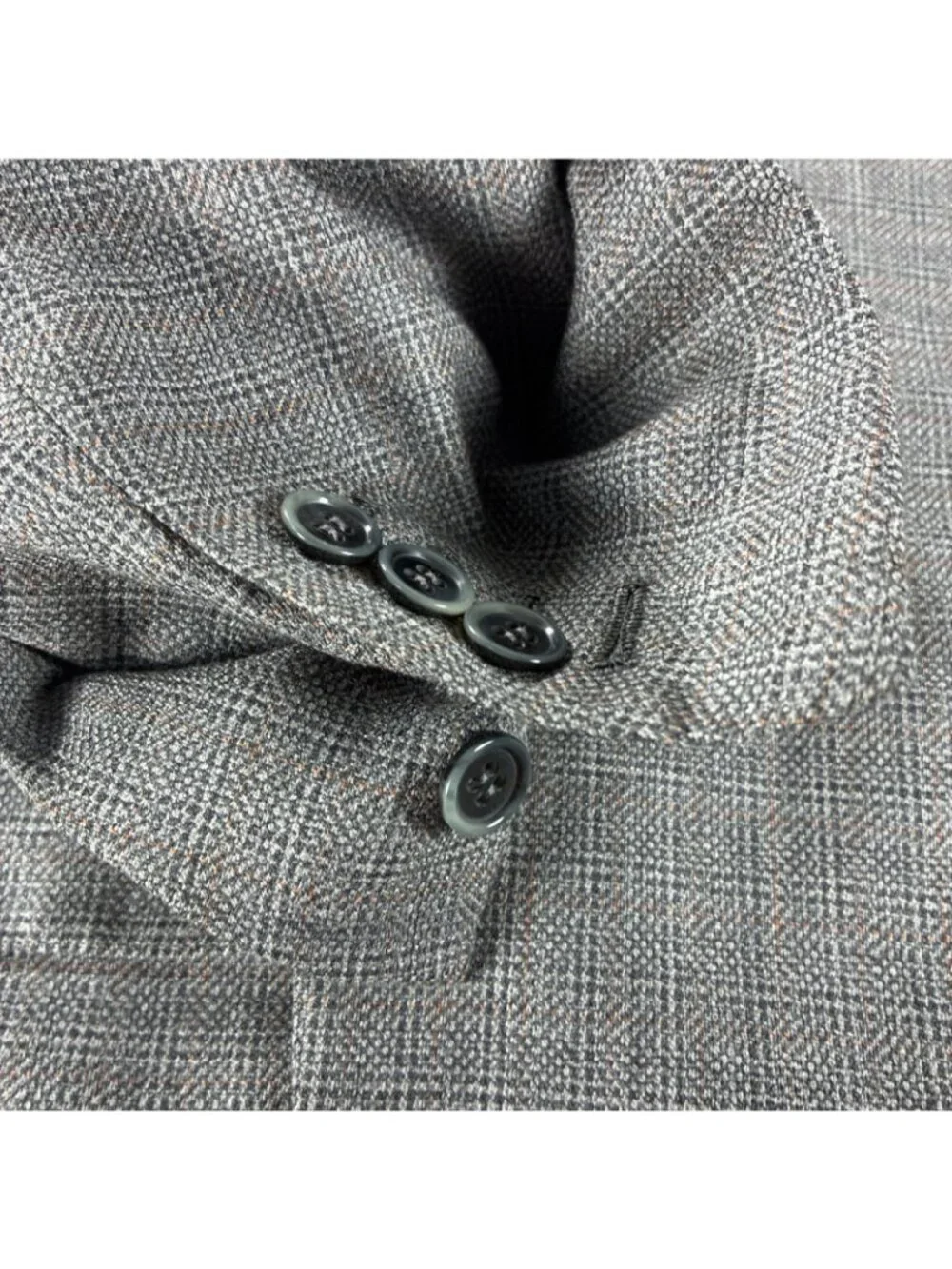 Brioni brand brioniretailer